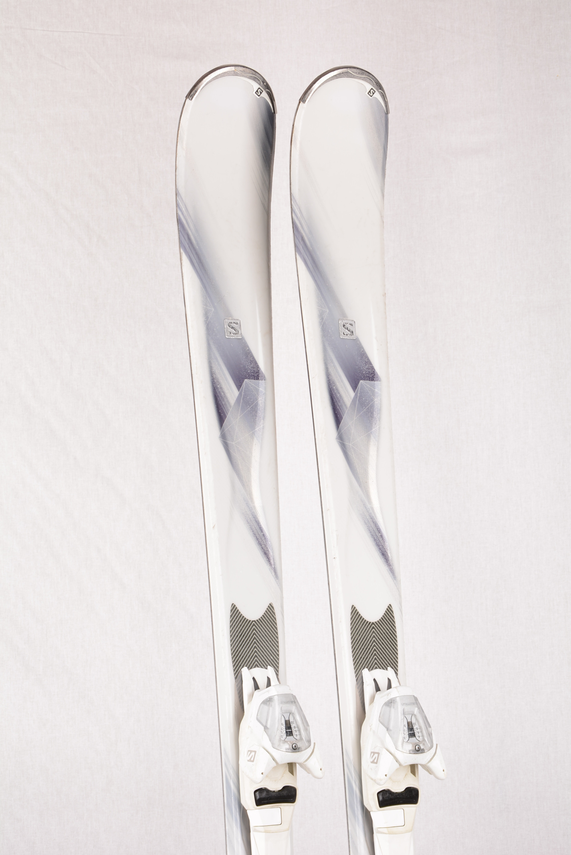 den første Hemmelighed Besættelse women's skis SALOMON LUAN, CONSTALATION series, mramor + Salomon L 10  lithium - Mardosport.com