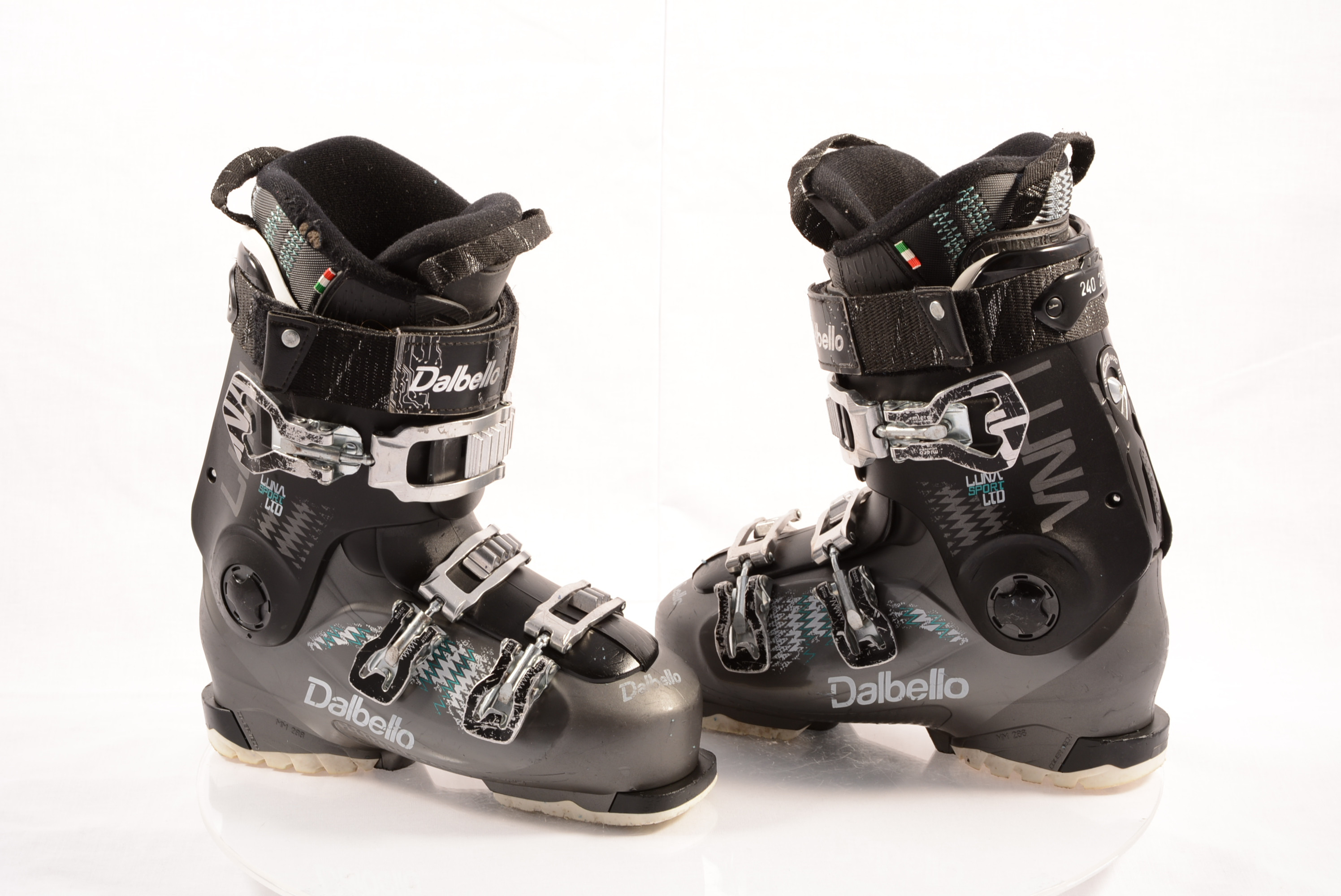 334 mm ski boot size