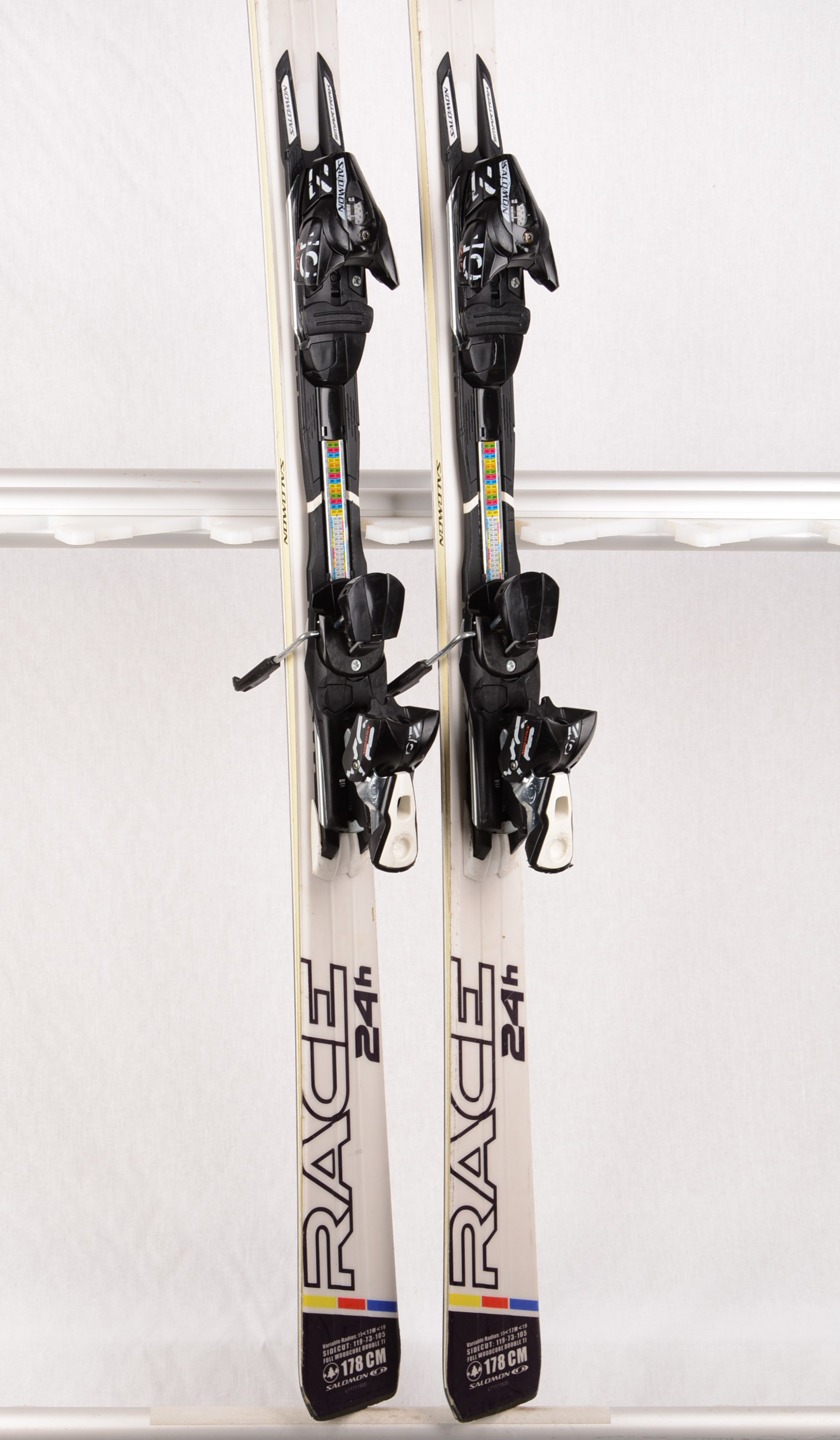 skis 24 RACE white, POWERLINE, TITANIUM, FULL WOODCORE + Salomon Z10 - Mardosport.com