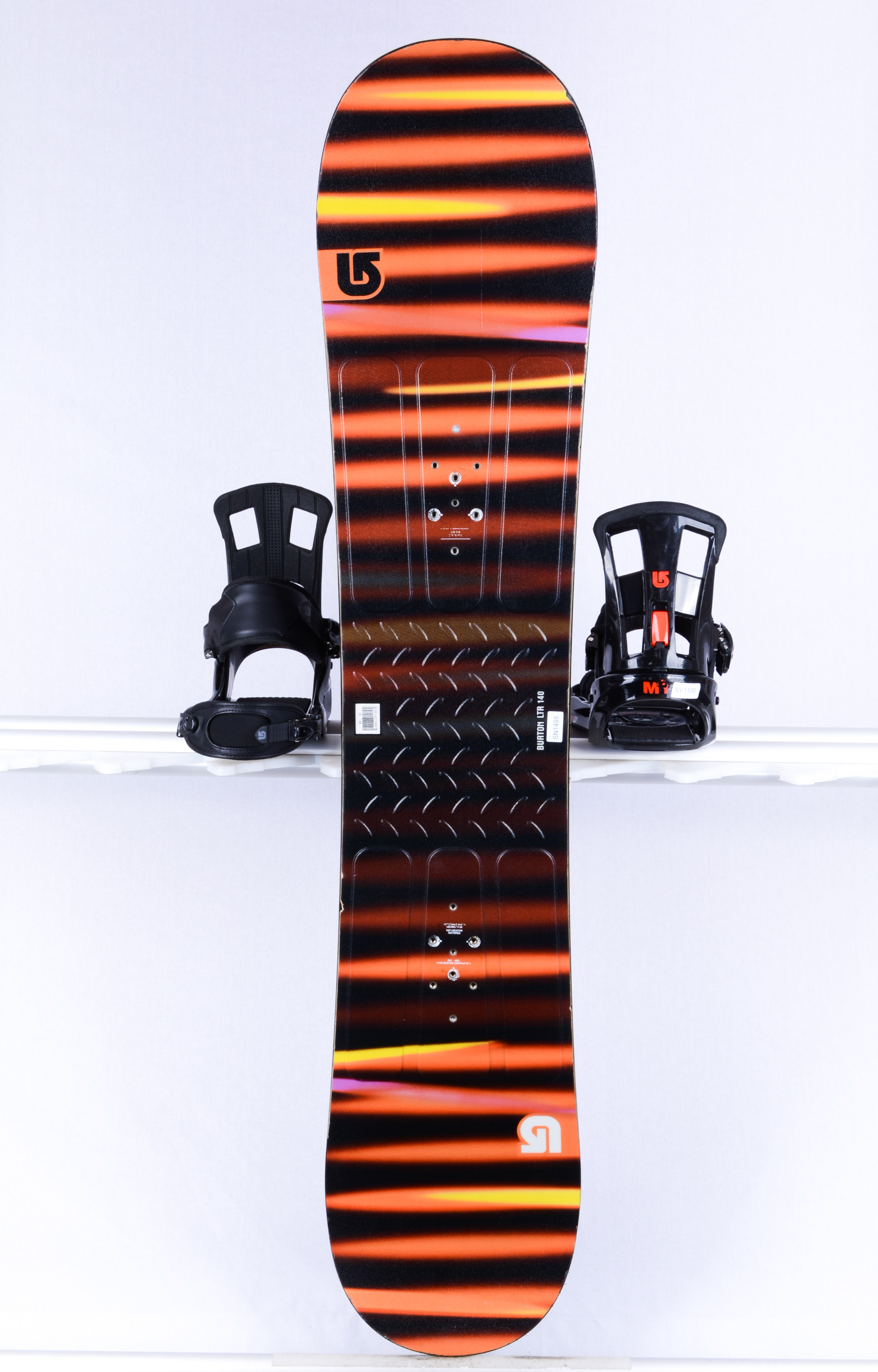 snowboard BURTON LTR L, BLACK/orange, Woodcore, FLAT/ROCKER - Mardosport.com
